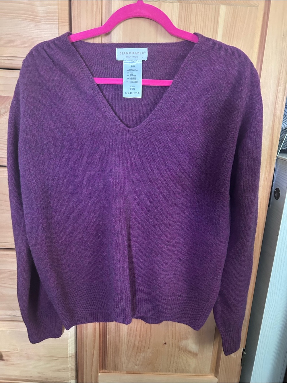 Bianco&Blu | Italy | Wool Cashmere Blend Sweater | V-Neck | Large - Picture 3 of 3